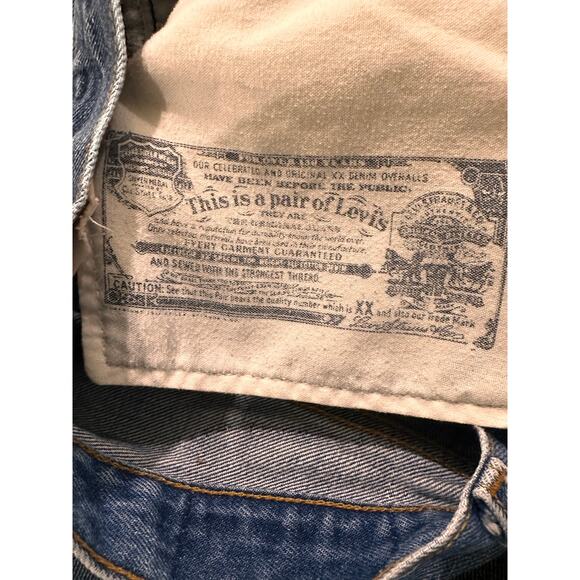 Levi's FURST OF A KIND Distressed Vintage Reworked Bermuda Shorts - Picture 5 of 11